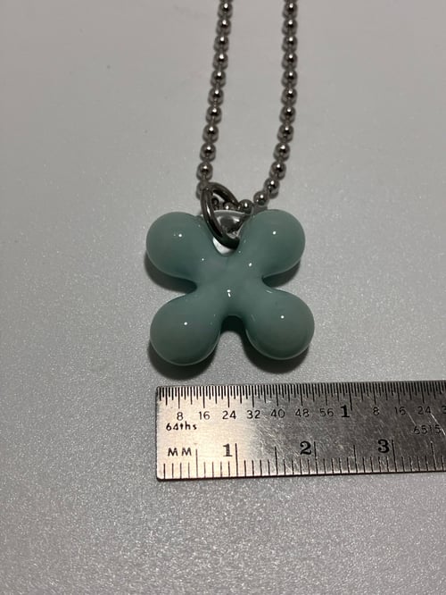 Image of lightest blue clover