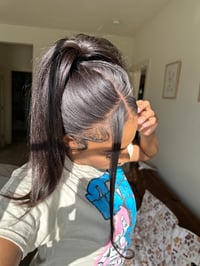 Image 1 of 20 inch 13x6 YAKI STRAIGHT wig with KINKY BACK BABY HAIRS 