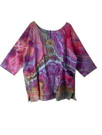 Image 2 of 1XL Cotton Pocket Forager Top in Rio Geode Ice Dye