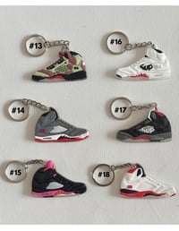 Image 4 of 2D Sneaker Keychains 