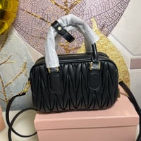 Image 4 of TEMPLE MIU BLACK SET