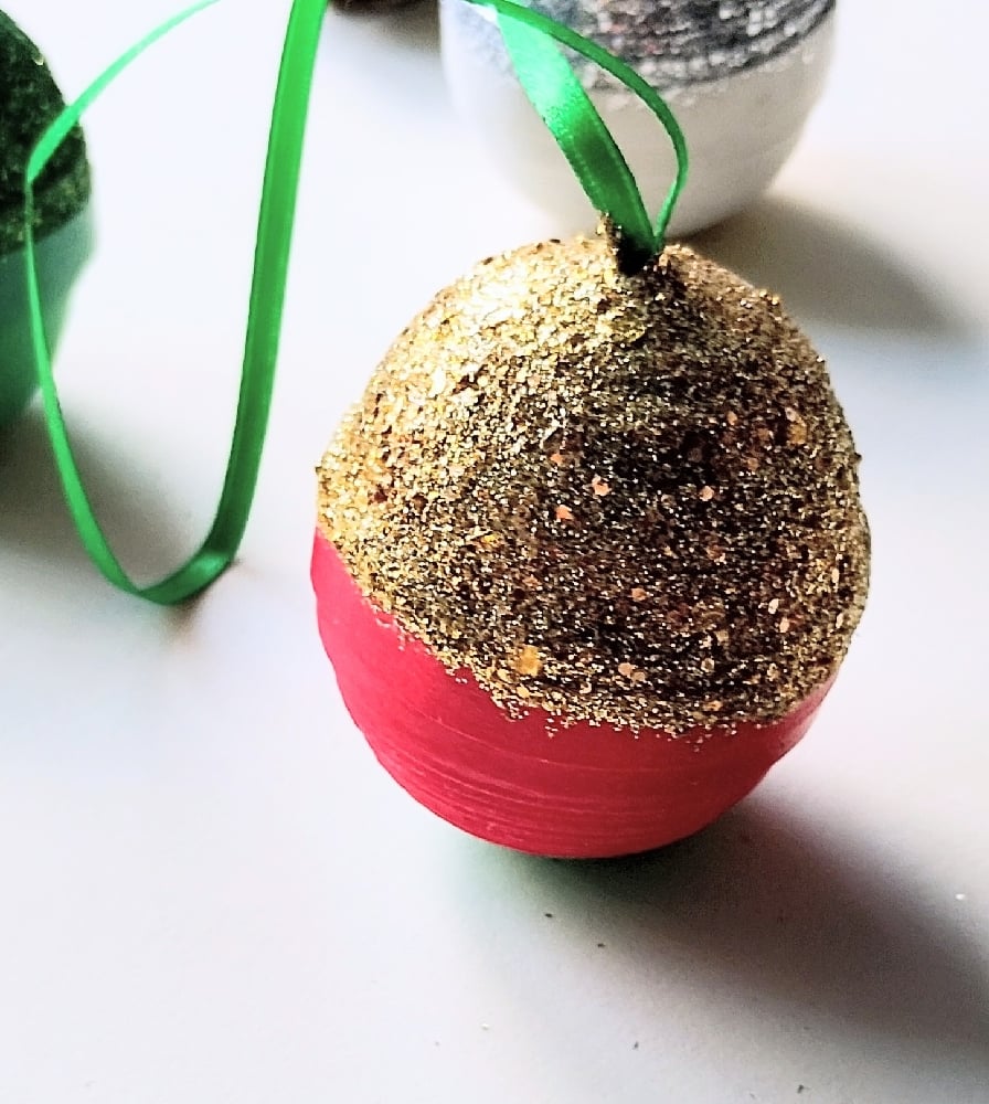 Image of Glitzy Glam Baubles 3