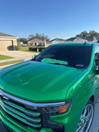 Image 2 of chrome green / chrome engrave windshield 