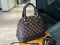 Image 4 of Mini patterned bag🤎