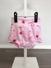 Image 3 of Berry Gardens Bummies