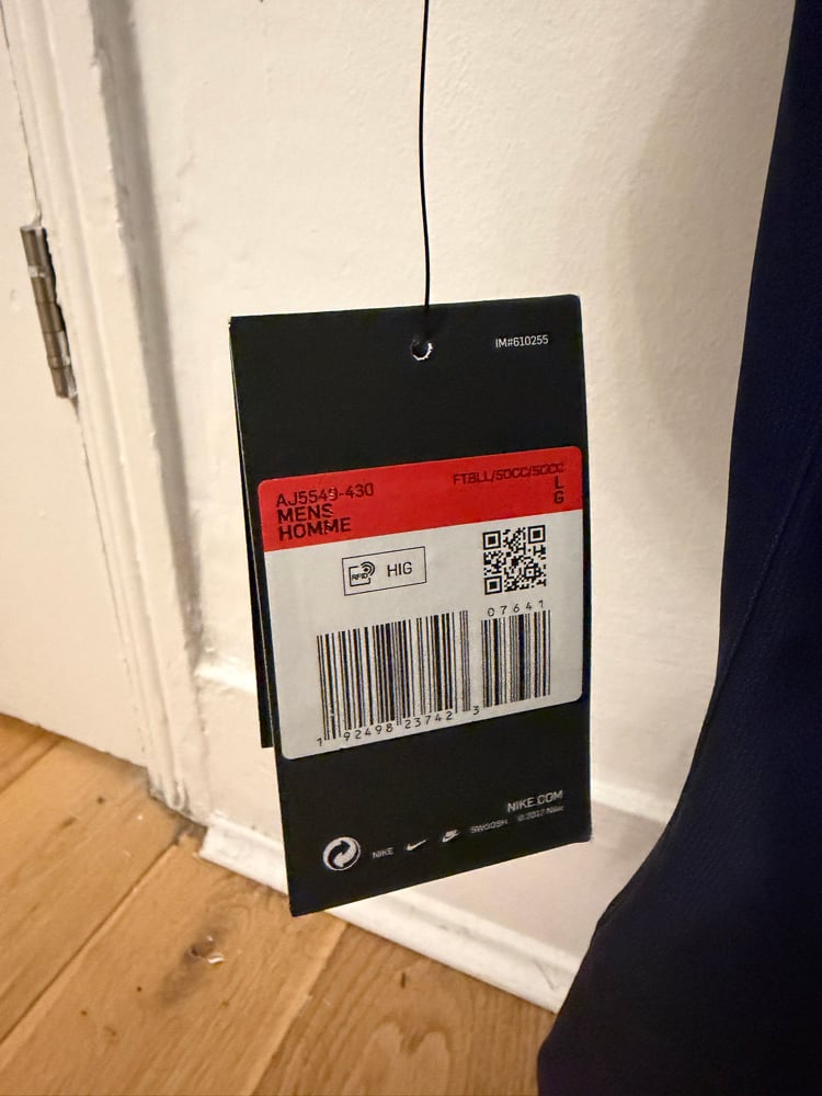 Image of PRE ORDER: NEW Tottenham Hotspur "DELE 20" 2019/20 Away Shirt + PL patches (L)