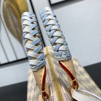 Image 11 of ĻV New Speedy