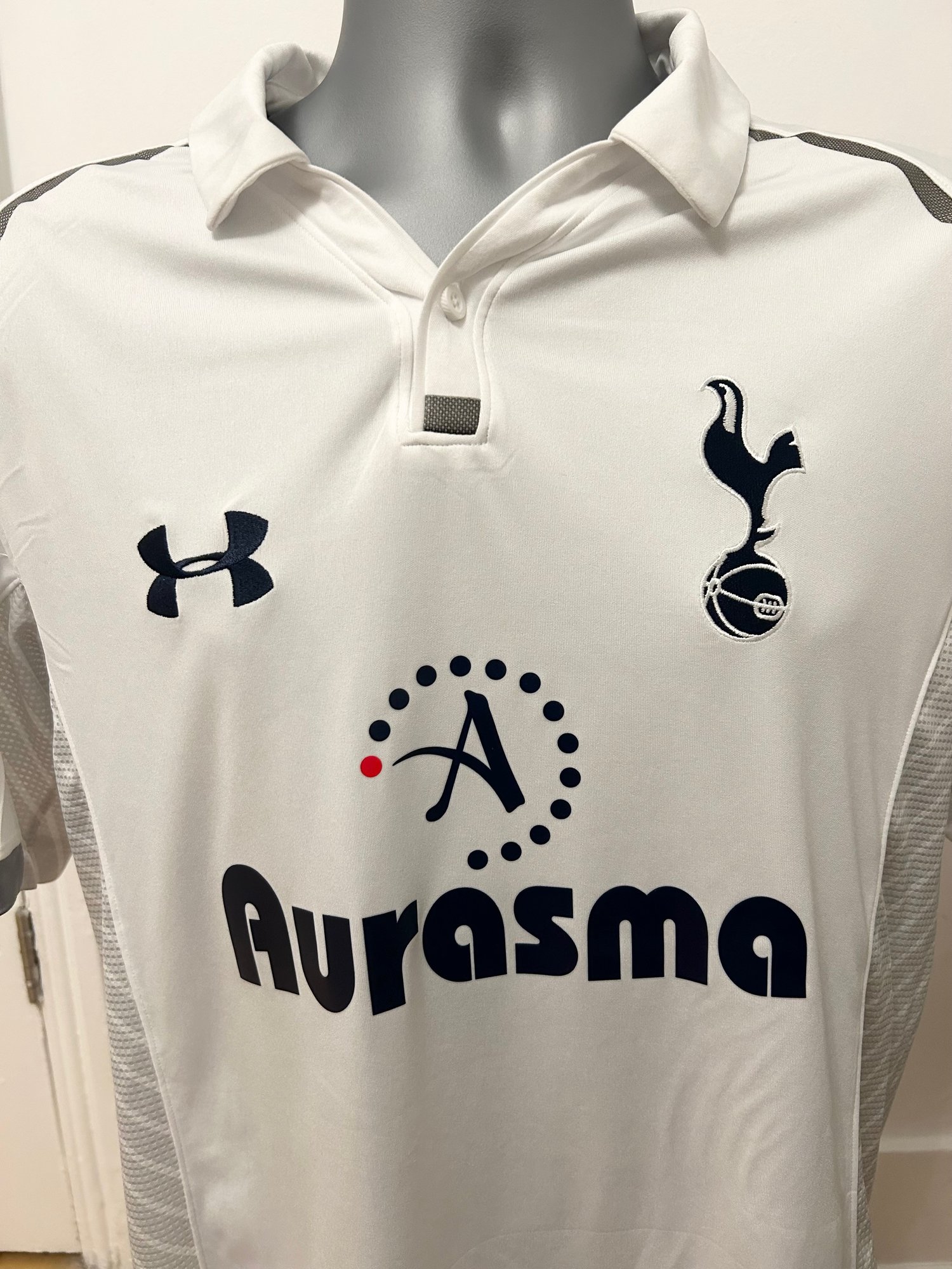 Image of Tottenham Hotspur “BALE 11” 2012/13 Home Shirt + PL patches (M)