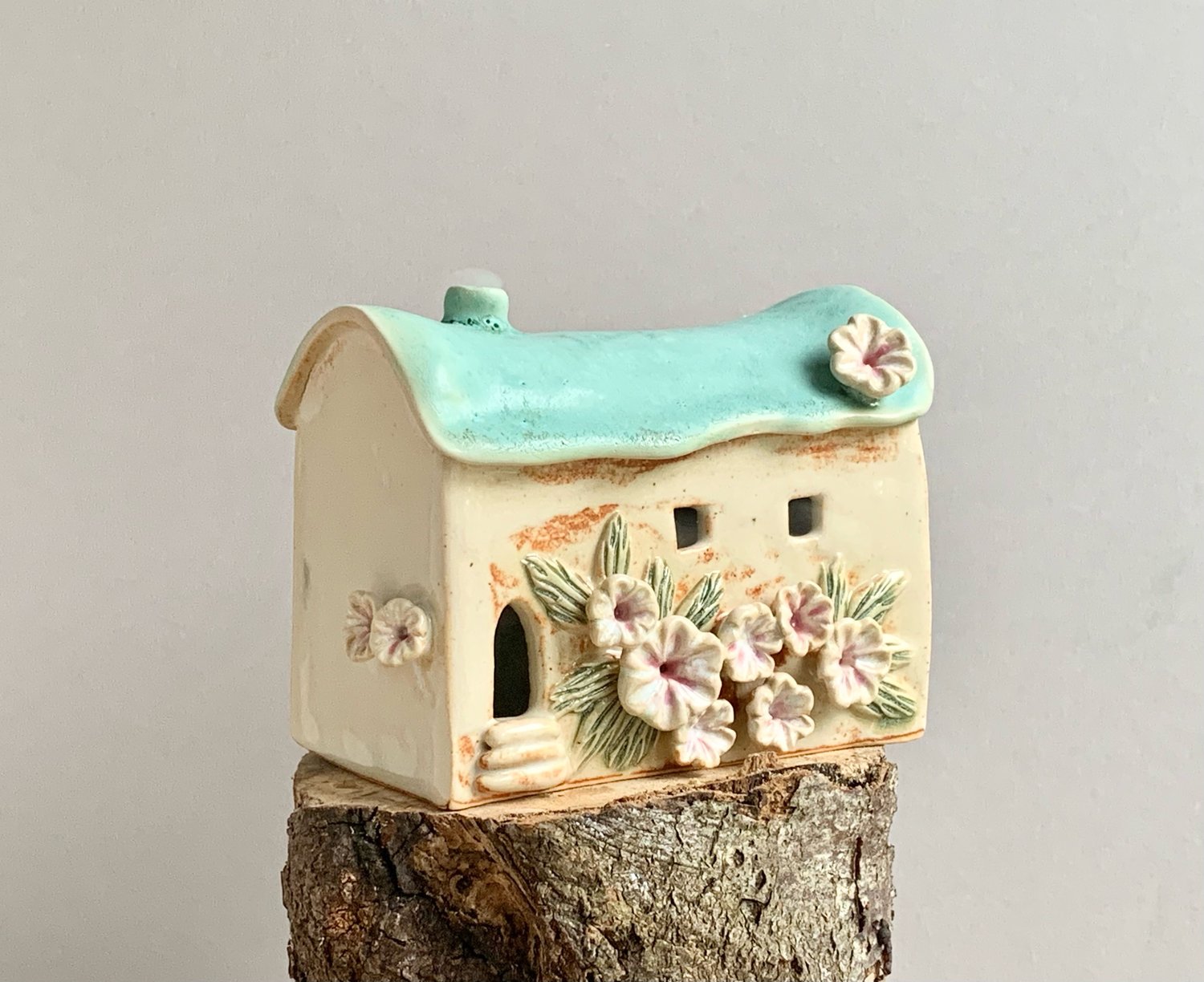 Image of Daisy  House 