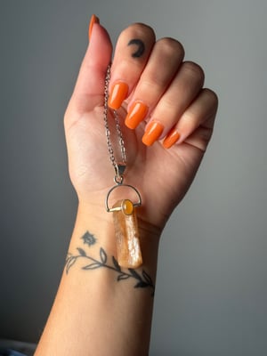 STILBITE X CARNELIAN NECKLACES .925 STERLING SILVER