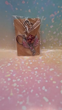 Glitter and purple dragon d20 keychain 