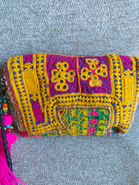 Image 5 of NULA CUTIE bag - yellow detail