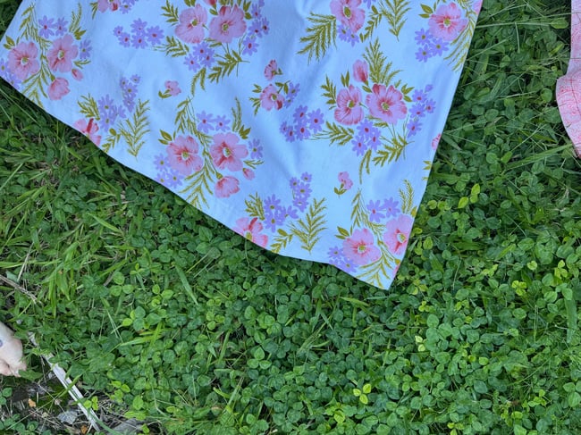 Cosmos And Daisies- XS