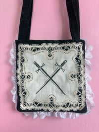 Image 3 of Sword Trinket Bag 1/1