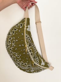 Image 1 of Sac Banane Bandana - Collection Limitée