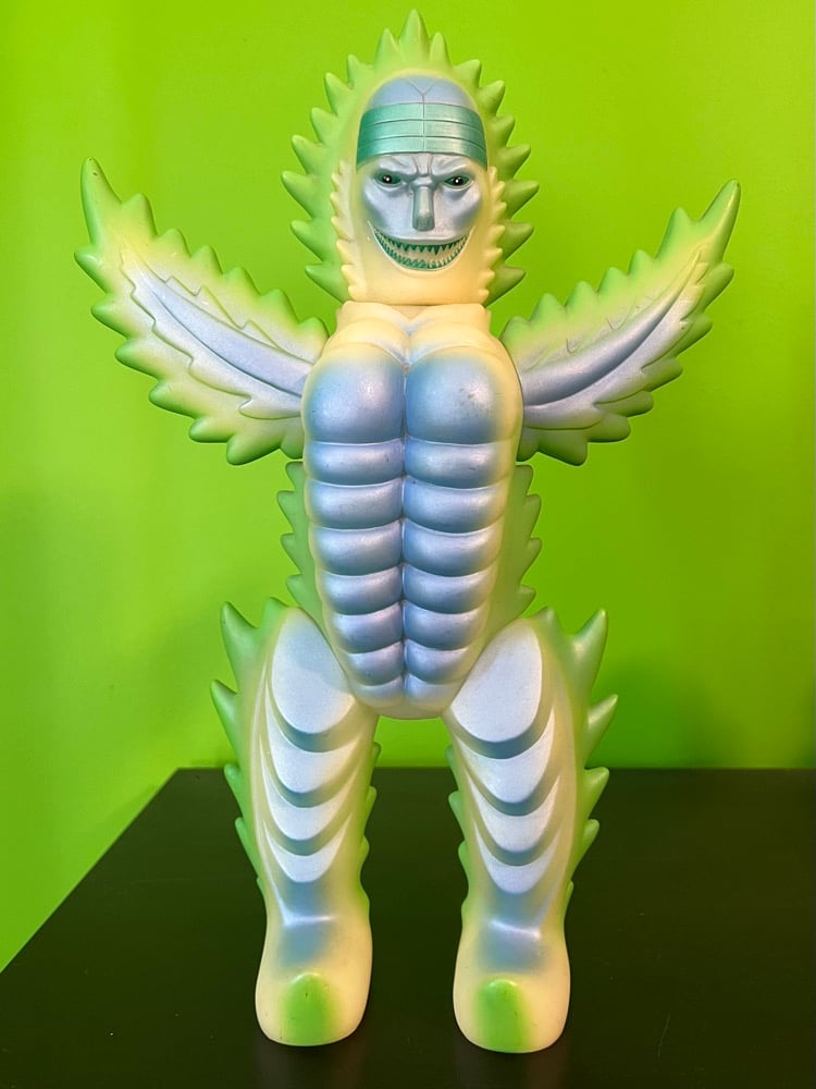 Kittyfire jumbo vinyl figure GID