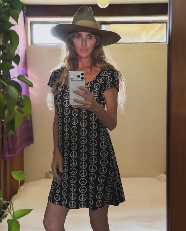 1967 Alvin Duskin knit rare PEACE dress vintage 60s