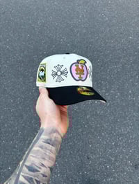 Image 4 of PINK BRIM NEAPOLITAN NEW YORK METS CUSTOM FITTED CAP