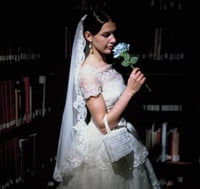 Image 5 of Scalloped Lace Veil 