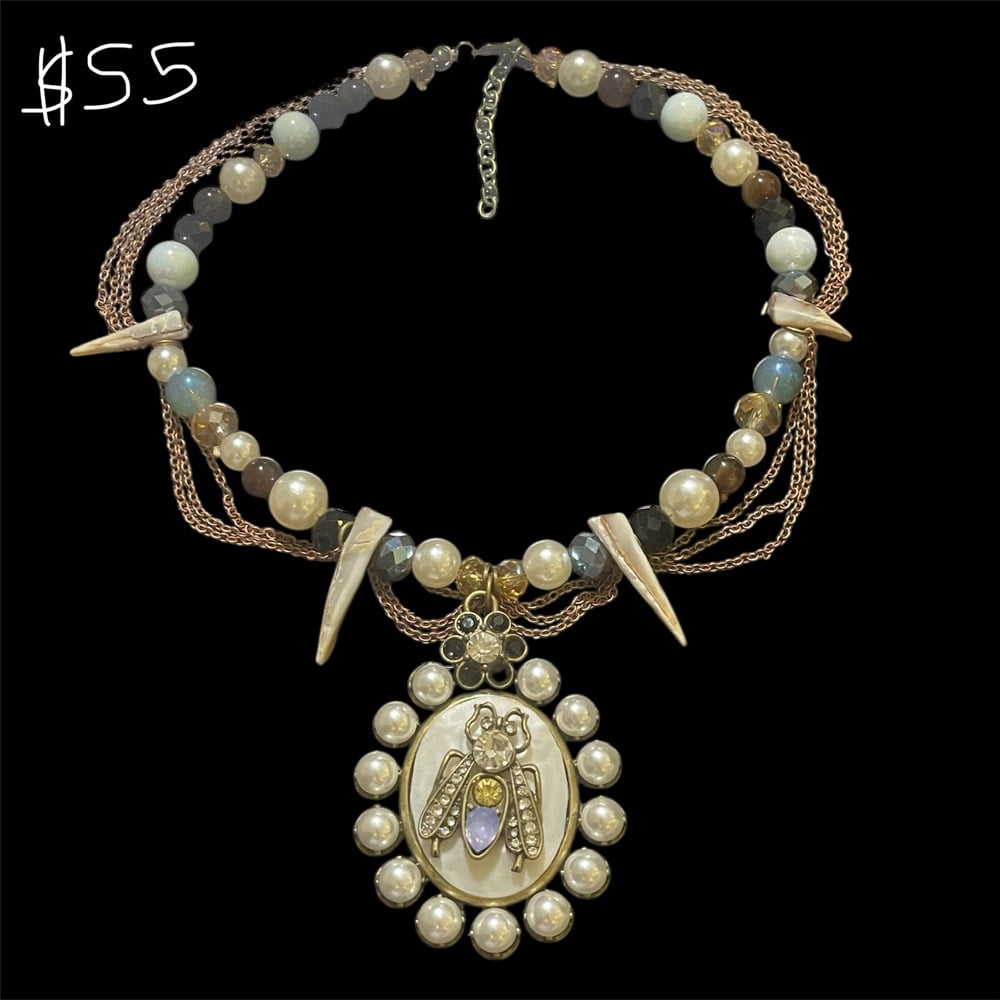 Image of Queen Bug necklace 