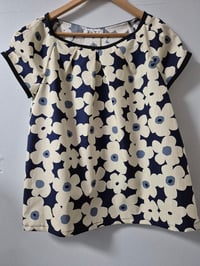 Image 1 of Kylie Jane Tilda top-navy flower 