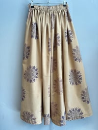 Image 6 of Beige with purple print skirt (xs-xxl)