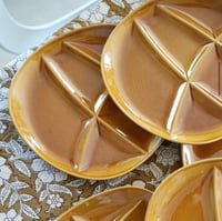 Image 2 of Assiettes à hors d’œuvre ou fondue Salins