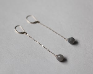 Image of 9ct gold long chain Grey moonstone drop earrings 