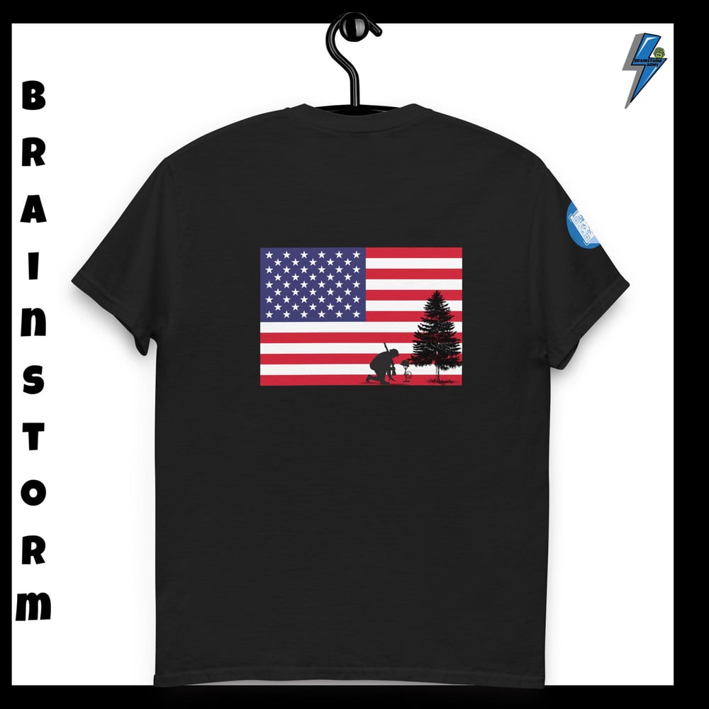 The American flag with a soldier kneeling classic tee