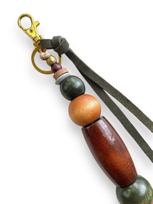 Image of BEADED BAG CHARM / KEYCHAIN #15