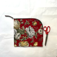 Image 7 of Glorious Blooms Barkcloth Project Bag