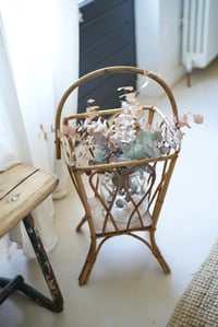 Image 2 of Travailleuse/ Porte Plante ancien en Rotin