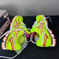 Image 3 of size: us6 uk4 eu37 cm23 