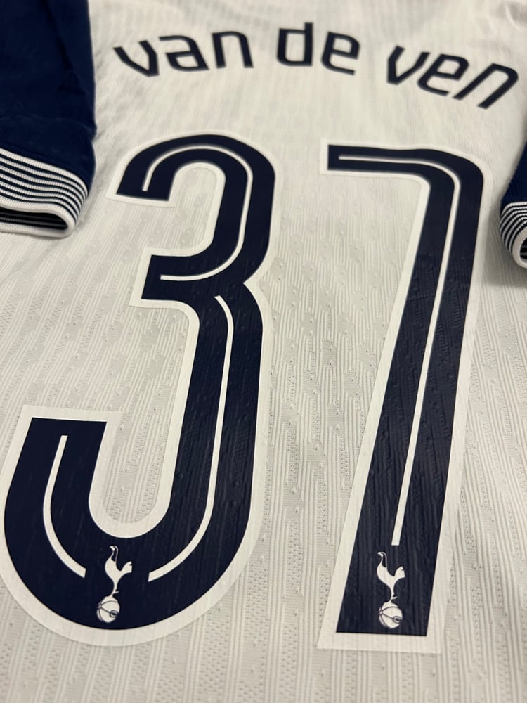 Image of Tottenham Hotspur “VAN DE VEN 37” Vaporknit 2024/25 Home Europa Final Shirt (L)