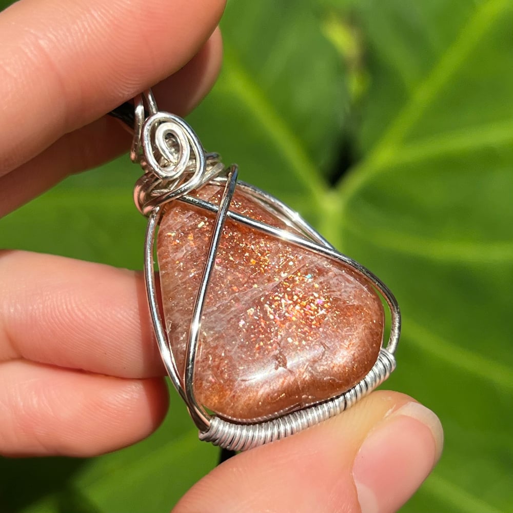 Image of sunstone pendant a