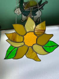 Image 1 of Stained glass sunflower 