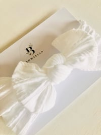 White cable headwrap 