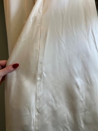 Image 18 of 1950s Satin Royalty 