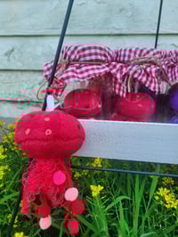 Image 4 of Jellyfish Keychains