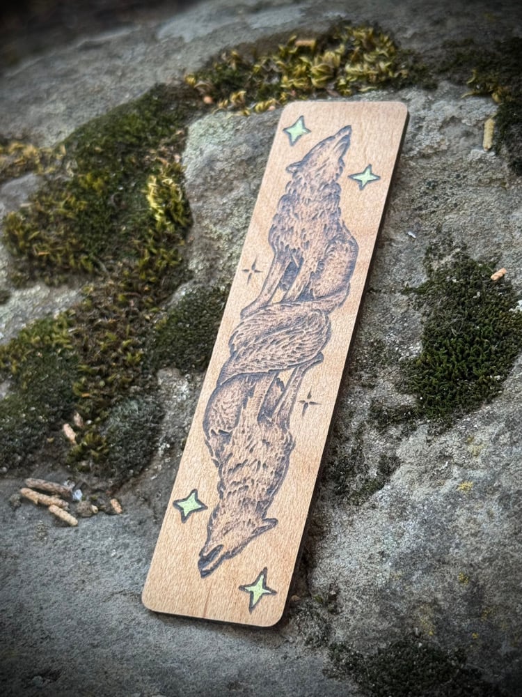 The Twin Wolves - Gilded Guardian Bookmark  Image 2