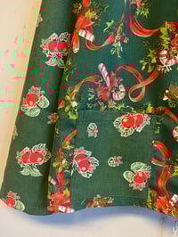 Image 3 of Green x-mas shirt (m/l)