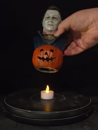 Image 3 of Myers Pumpkin 7.5in Bust
