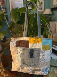 Image 1 of Country Style Tote (1)