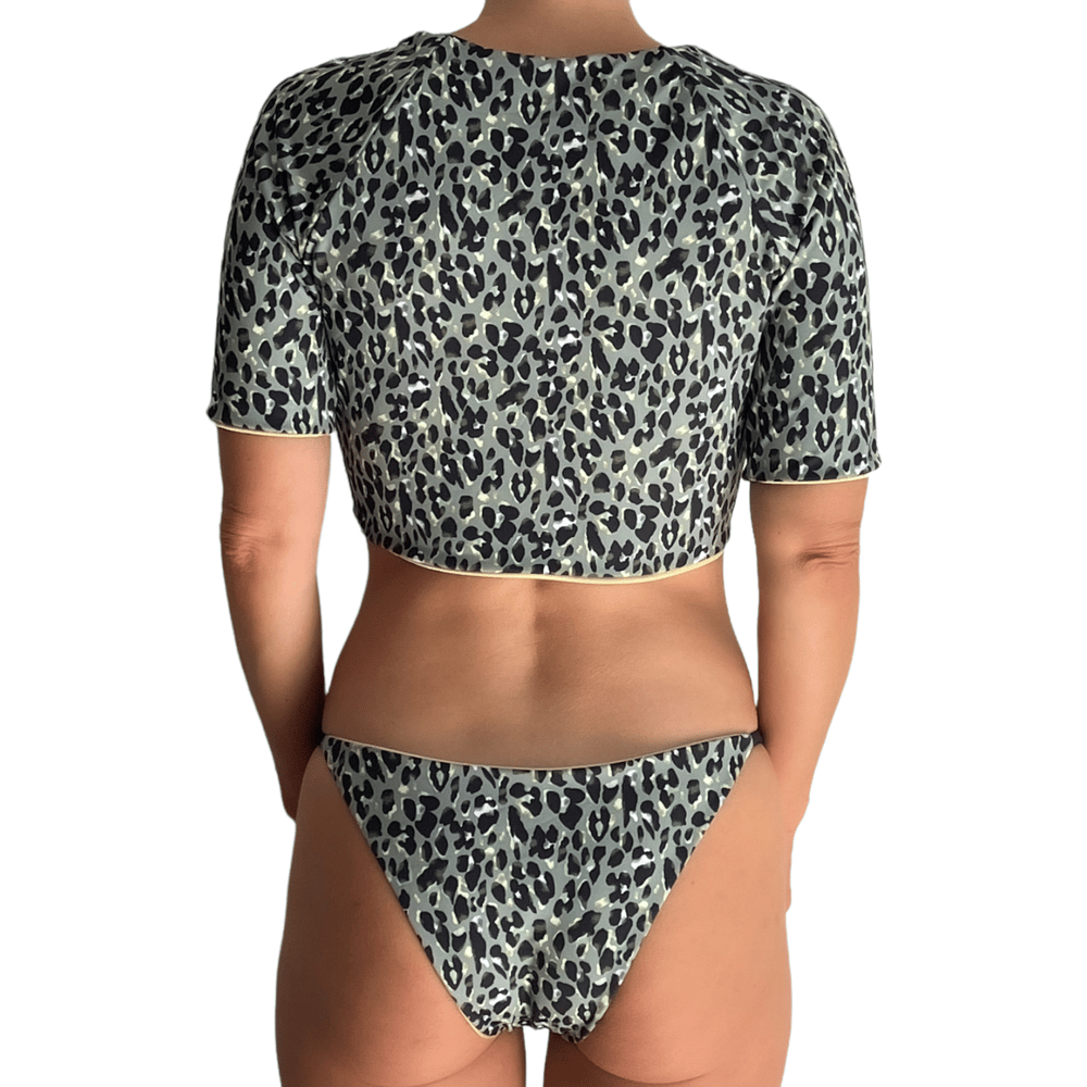 IBIZA || Crop Rash Tee