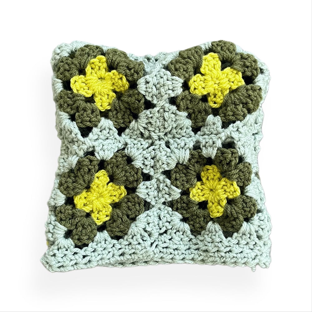 Image of GREEN SCRAP REVERSIBLE BEANIE
