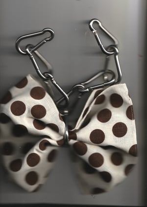 Polka - Carabiner Bow Tie 