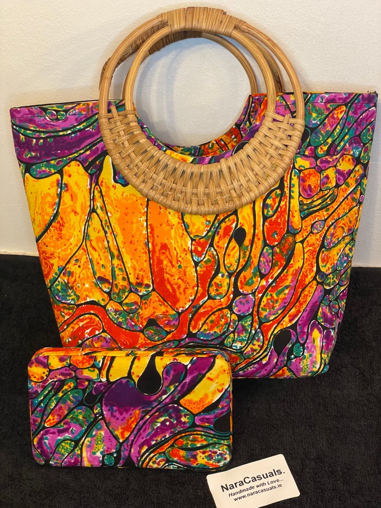 The NoVa Tote. Image 3