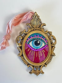Ornament - Mystic Eye 7