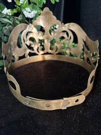 Image 10 of Authentique couronne du XIXème siècle en laiton martelé, ajustable! 