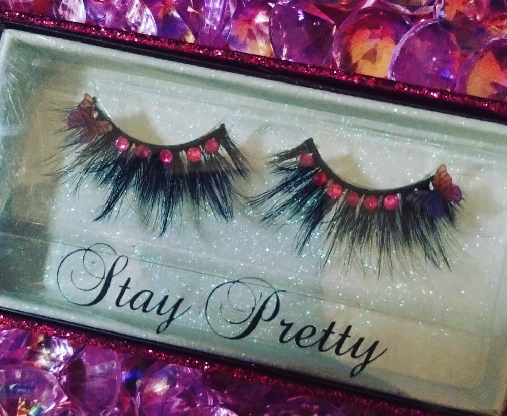 Image of Pinky Butterflies 🦋💕